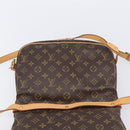 LOUIS VUITTON Monogram Saumur 30 Shoulder Bag M42256 LV Auth 209097V-17