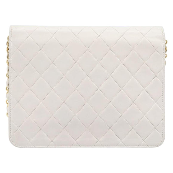 CHANEL Matelasse Shoulder Bag Lamb Skin White Gold Tone CC Auth 209122