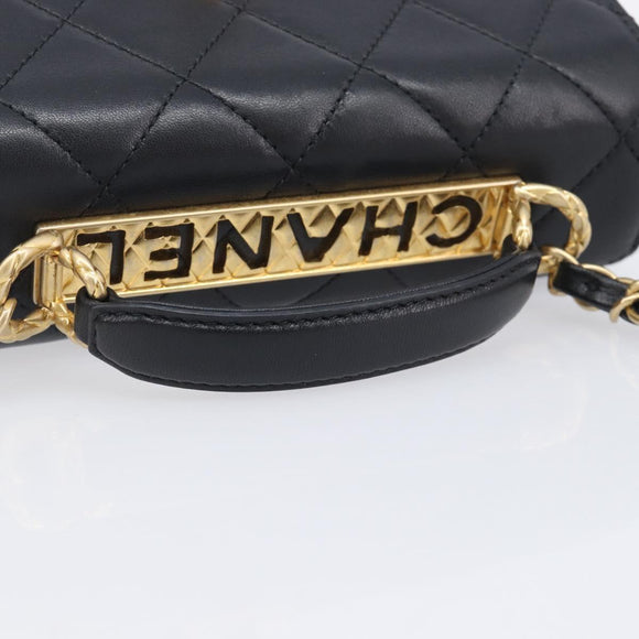 CHANEL Matelasse Trendy CC Chain Bag Lamb Skin Black Gold CC Auth 209257SAM