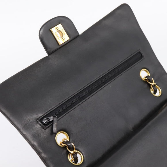 CHANEL Chain Matelasse 25 Shoulder Bag Lamb Skin Black Gold CC Auth 209270V