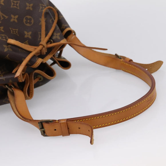 LOUIS VUITTON Monogram Petit Noe Shoulder Bag M42226 LV Auth 209275V