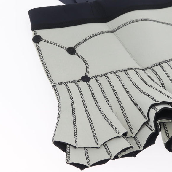 LOUIS VUITTON 2024 Cruise Short Pants Polyester Gray Black LV Auth 209360M
