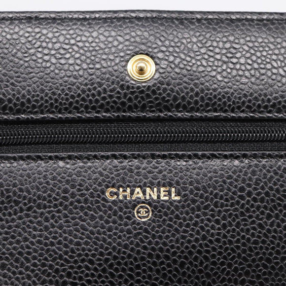 CHANEL Matelasse ChainShoulder Pouch Caviar Skin Black Gold CC Auth 209506SAM