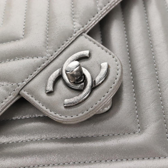 CHANEL V Stitch Backpack Leather Silver CC Auth 209577V