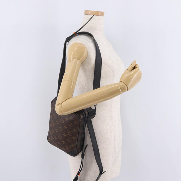 LOUIS VUITTON Monogram Solar Ray Utility Side Bag M44428 LV Auth 209714A