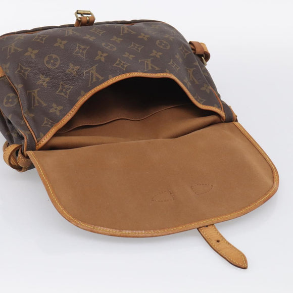 LOUIS VUITTON Monogram Saumur 30 Shoulder Bag M42256 LV Auth 209914
