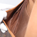 LOUIS VUITTON Monogram Saumur 30 Shoulder Bag M42256 LV Auth 209914-27