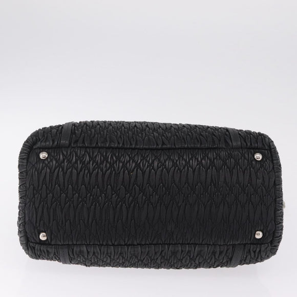 Miu Miu Matelasse Chain Shoulder Bag Leather Black Silver Auth 210230A