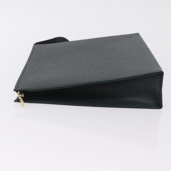 LOUIS VUITTON Taiga Poche Toilette 26 Pouch Epicea LV Auth 210309