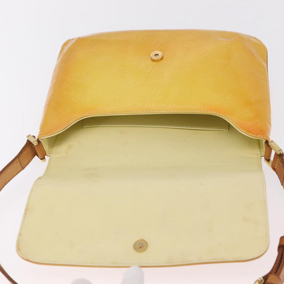 LOUIS VUITTON Monogram Vernis Thompson Street Bag Lime Yellow M91071 Auth 210311