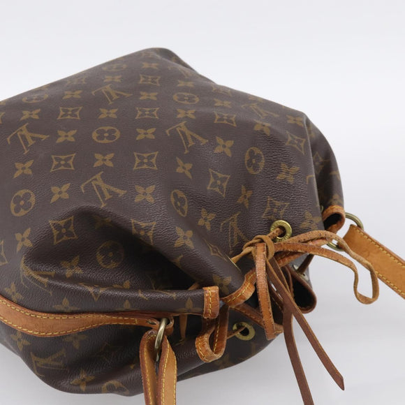 LOUIS VUITTON Monogram Petit Noe Shoulder Bag M42226 LV Auth 210313
