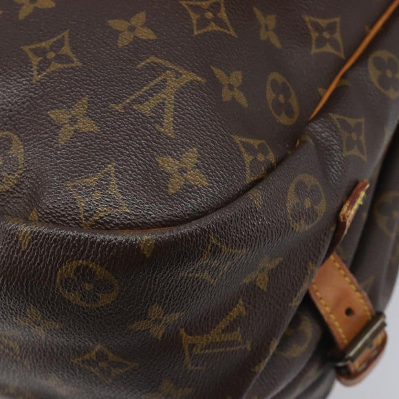 LOUIS VUITTON Monogram Saumur 30 Shoulder Bag M42256 LV Auth 210323