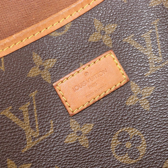 LOUIS VUITTON Monogram Saumur 30 Shoulder Bag M42256 LV Auth 210323