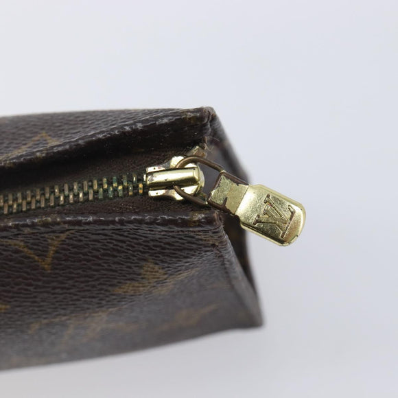 LOUIS VUITTON Monogram Poche Toilette 15 Pouch M47546 LV Auth 210331
