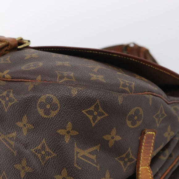 LOUIS VUITTON Monogram Saumur 35 Shoulder Bag M42254 LV Auth 210629