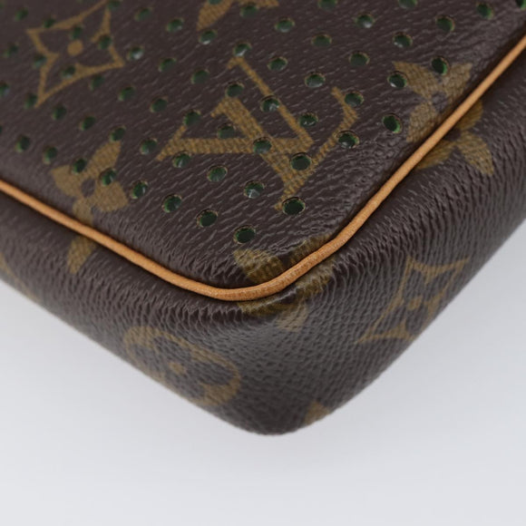 LOUIS VUITTON Monogram Perfo Pochette Accessoires Vert M95184 LV Auth 210664SAV