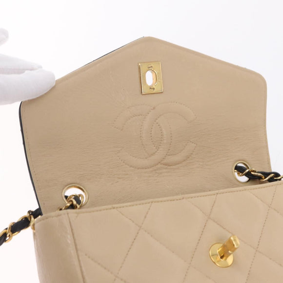 CHANEL Matelasse Chain Shoulder Bag Lamb Skin Beige Gold CC Auth 210755