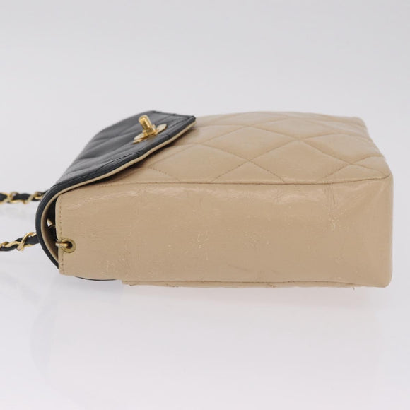 CHANEL Matelasse Chain Shoulder Bag Lamb Skin Beige Gold CC Auth 210755