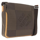LOUIS VUITTON Damier Geant Message Shoulder Bag Tail M93030 LV Auth 210990A-1