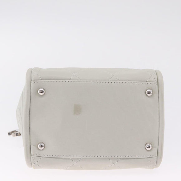 CHANEL Matelasse Hand Bag Lamb Skin Ivory Silver CC Auth 211116V