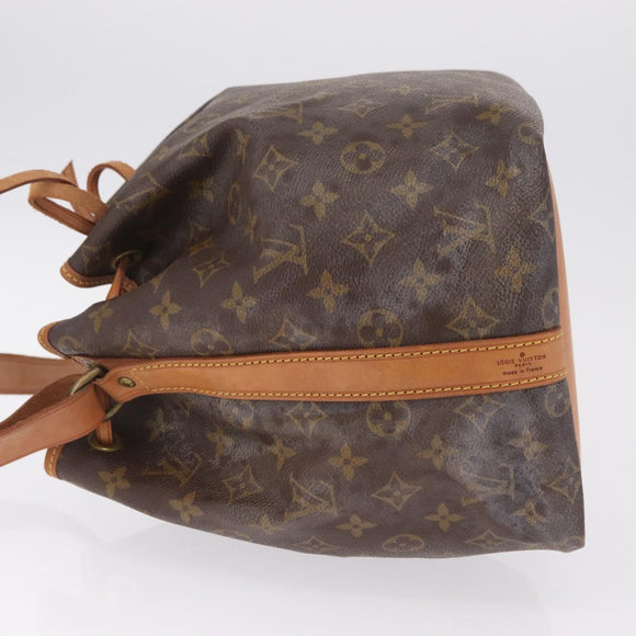 LOUIS VUITTON Monogram Petit Noe Shoulder Bag M42226 LV Auth 211205