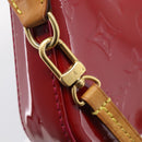 LOUIS VUITTON Vernis Pochette Accessoires Rose Andian M91574 Auth 211332-14