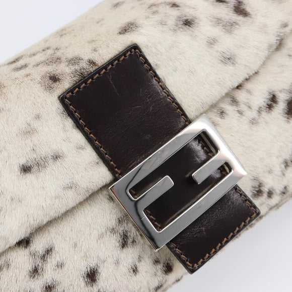 FENDI Mamma Baguette Shoulder Bag Harako leather Ivory Silver Auth 211390SAM