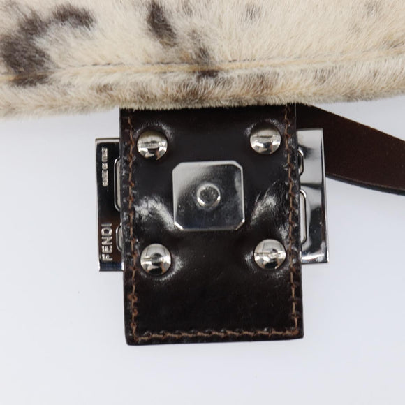 FENDI Mamma Baguette Shoulder Bag Harako leather Ivory Silver Auth 211390SAM