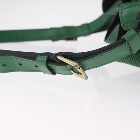 LOUIS VUITTON Epi Noe Shoulder Bag Green M44004 LV Auth 211413V
