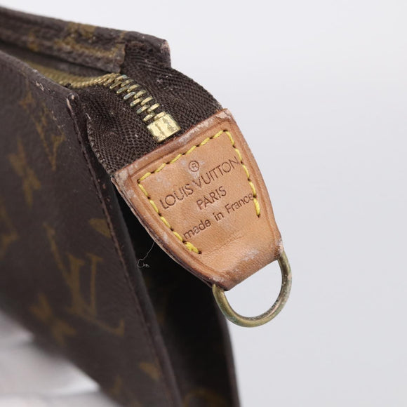 LOUIS VUITTON Monogram Bucket GM Accessory Pouch LV Auth 211454