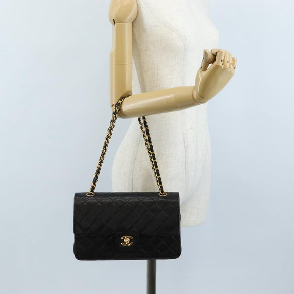 CHANEL Matelasse 25 Chain Shoulder Bag Lamb Skin Black Gold CC Auth 211558SAM