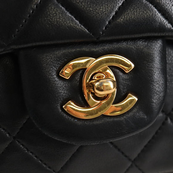 CHANEL Matelasse 25 Chain Shoulder Bag Lamb Skin Black Gold CC Auth 211559SAM