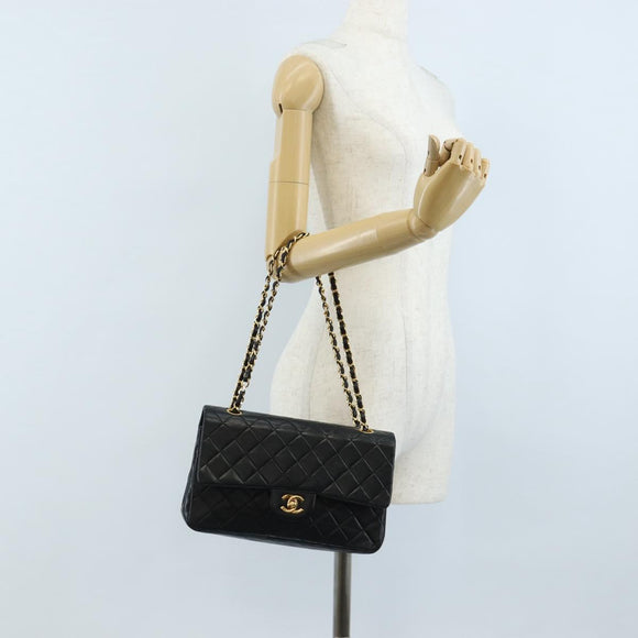 CHANEL Matelasse 25 Chain Shoulder Bag Lamb Skin Black Gold CC Auth 211559SAM