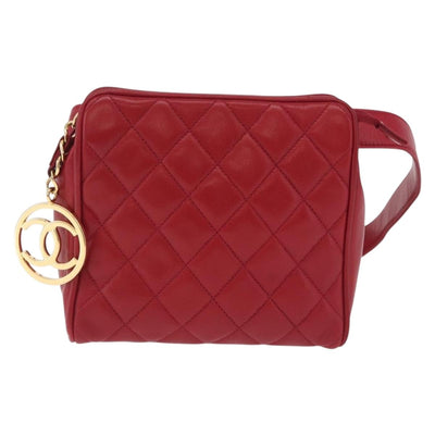 CHANEL Matelasse Waist bag Lamb Skin Red Gold CC Auth 211601A - 0