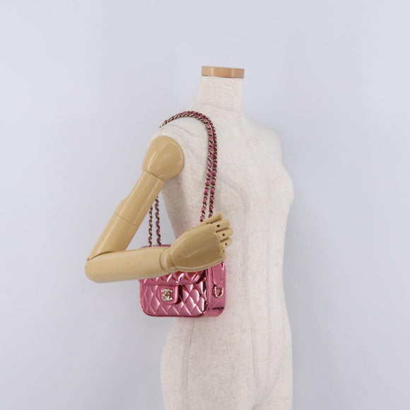 CHANEL Matelasse Chain Shoulder Bag Patent leather Pink Gold CC Auth 211651SAM