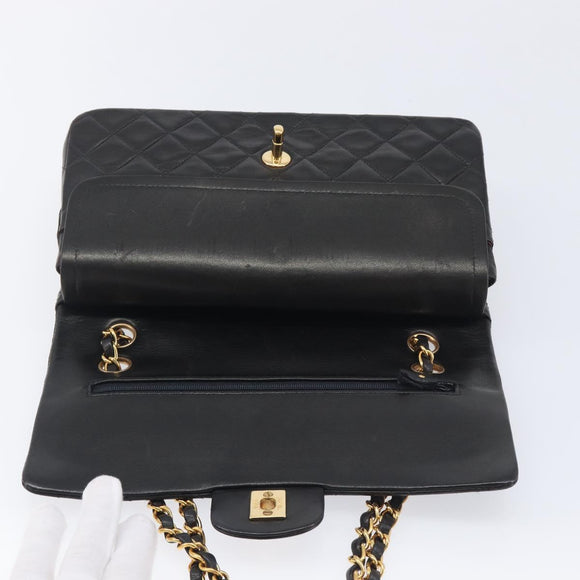 CHANEL Matelasse 25 Chain Shoulder Bag Lamb Skin Black Gold CC Auth 211705SV