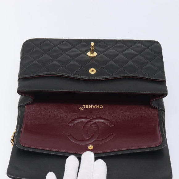 CHANEL Matelasse 25 Chain Shoulder Bag Lamb Skin Black Gold CC Auth 211705SV