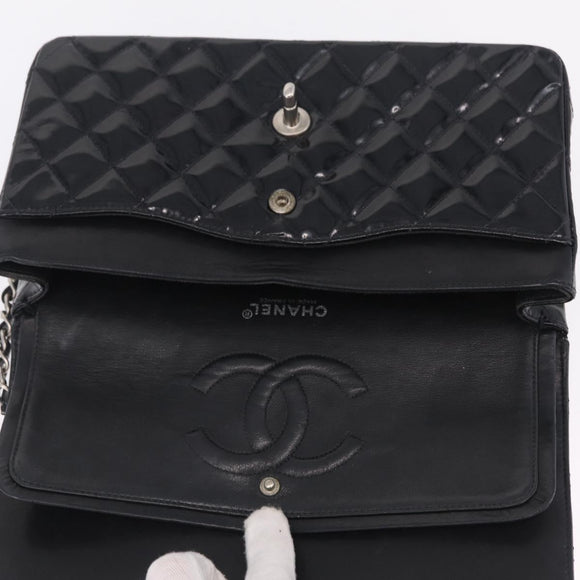 CHANEL Chain Matelasse25 Bag Patent Leather Black Silver CC Auth 211734V