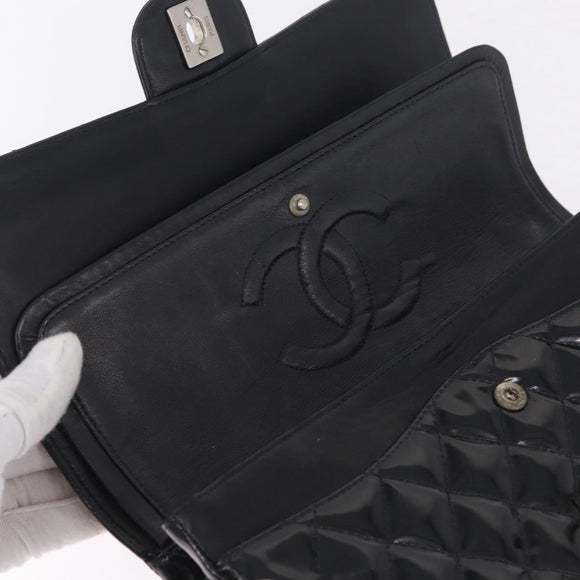CHANEL Chain Matelasse25 Bag Patent Leather Black Silver CC Auth 211734V