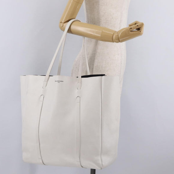 Balenciaga Every day Tote Bag Leather White 475201 Auth 211866A