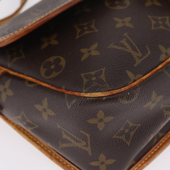 LOUIS VUITTON Monogram Sologne Shoulder Bag M42250 LV Auth 211914