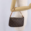 LOUIS VUITTON Monogram Pochette Accessoires Pouch M51980 LV Auth 212132V-25