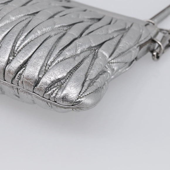 Miu Miu Matelasse Shoulder Bag Leather Silver Auth 212499V