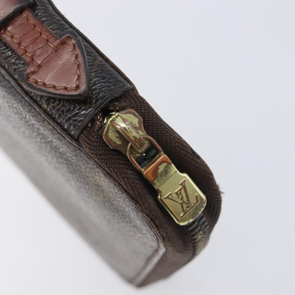 LOUIS VUITTON Monogram Poche Escapade Travel Case M60113 LV Auth 212951