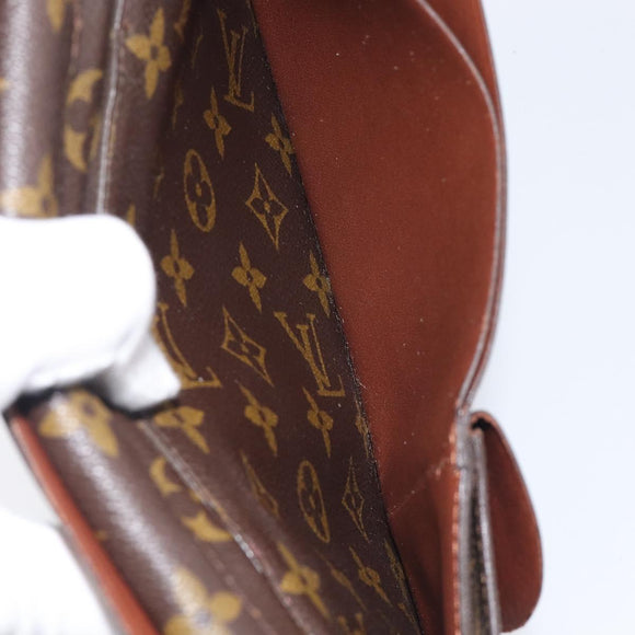 LOUIS VUITTON Monogram Poche Escapade Travel Case M60113 LV Auth 212951
