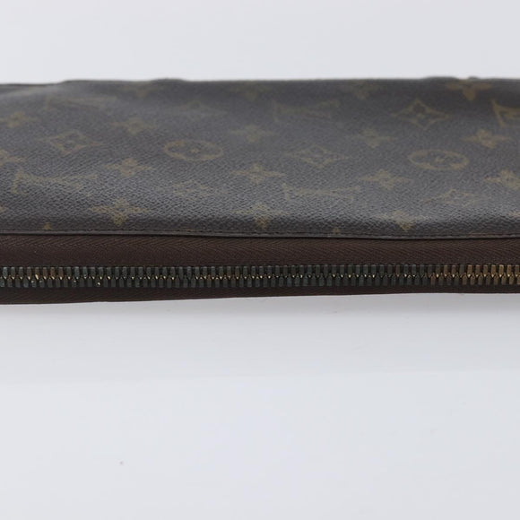 LOUIS VUITTON Monogram Poche Escapade Travel Case M60113 LV Auth 212951