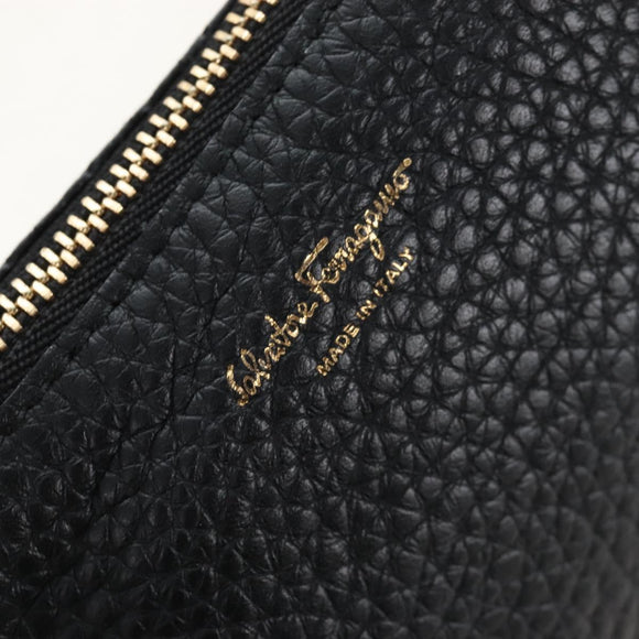 Salvatore Ferragamo Gancini Shoulder Bag Leather Black Gold Auth 213016M