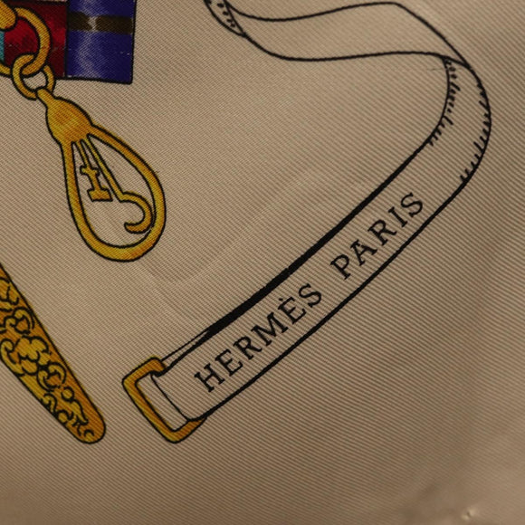 HERMES Carre 90 Scarf ""Petite main"" Silk White Blue Auth 213081