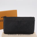 LOUIS VUITTON Monogram Shadow Pochette Discovery PM Black M44335 LV Auth 213135A-19