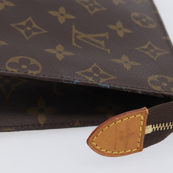 LOUIS VUITTON Monogram Poche Toilette 26 Pouch M47542 LV Auth 213524